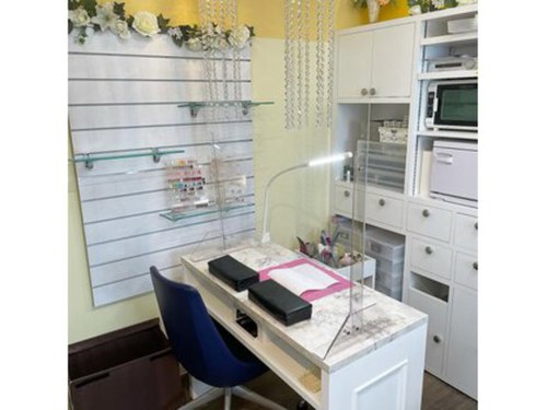 ネイルサロン インフィニティ オートネイル取扱い店(Nail Salon INFINITY)(奈良県橿原市常盤町502-1)