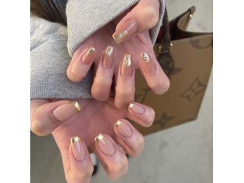 ネイル ラモーイ(nail lamooi)(岡山県岡山市中区平井6-19-61 オーエフジー1号館)