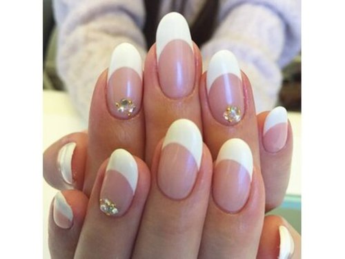 プリエ ネイル(PRIER NAIL)(岡山県岡山市南区新保80-1 futuro!A-1)