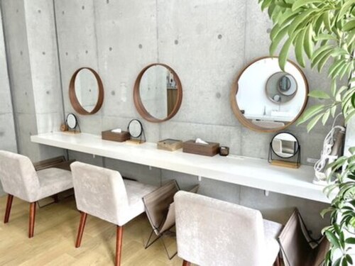 アイプラス ニコ(eye+ nico)(広島県広島市中区中町1-3 DAIYA並木5F)