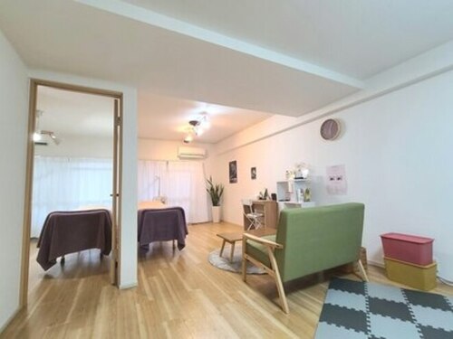 エラ 広島祇園(Ella)(広島県広島市安佐南区祇園6-21-19西本ビル201)