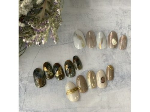 アトリエ ルー ネイルメゾン(atelier RU nail maison)(徳島県徳島市秋田町3-11)