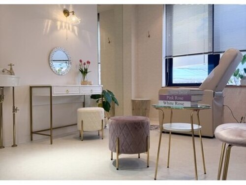 リアンジュ(Liange)(高知県高知市北金田11-22 ソフィアビル3F)