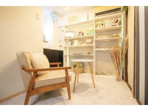 リアアイ(li`a eye)(高知県高知市薊野北町1-10-3 沢田マンション2F 73号室)