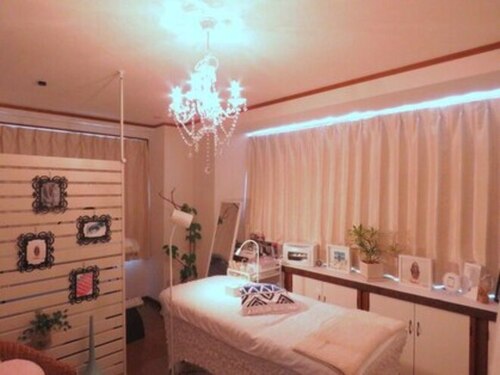 ボニータ(Bonita)(福岡県北九州市小倉北区宇佐町1-3-47 中津口トクシンビル201)