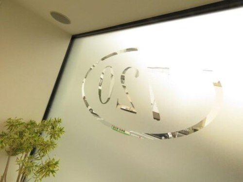 サロンナナニマル(salon720)(福岡県春日市春日原北町3-25 丸洋ビル1F)