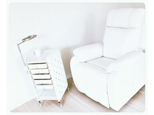 アールワイズ(Rys)(長崎県大村市乾馬場町852 ガーデンハウス溝口店舗B号室)