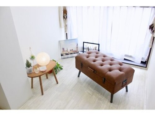 ネイルアトリエ ポボン(nail atelier POBON)(鹿児島県鹿児島市中央町2-51TYビル4F)