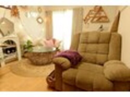 ティグリス(TiGRiS)(沖縄県中頭郡北谷町桑江1-3-16 Emigrant301)