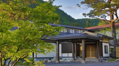 旅館湯けむりの宿稲住温泉(共立リゾート)のクチコミ・評判とホームページ
