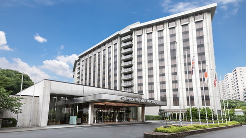 ランキング第16位はクチコミ数「7665件」、評価「4.13」で「シェラトン都ホテル東京」