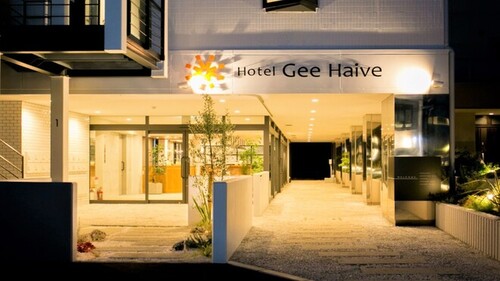 ランキング第7位はクチコミ数「648件」、評価「3.77」で「Hotel Gee Haive(ホテル ジー ハイブ)」