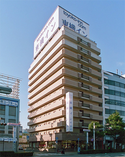 ランキング第9位はクチコミ数「303件」、評価「3.32」で「東横INN 阪神尼崎駅前」