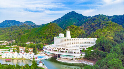旅館大江戸温泉物語ホテルレオマの森のクチコミ・評判とホームページ
